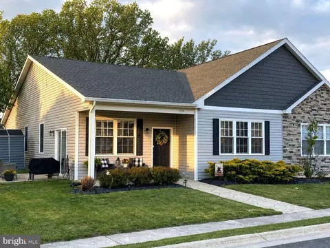109 Candlewick Ct, Frostburg, MD 21532