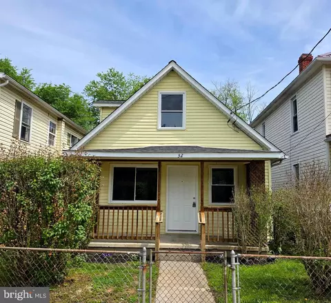 32 E Roberts St, Cumberland, MD 21502