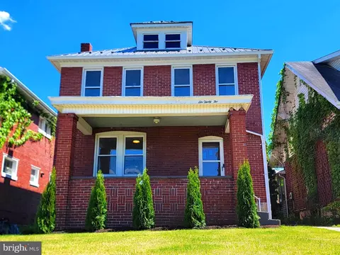 632 Hill Top Dr, Cumberland, MD 21502