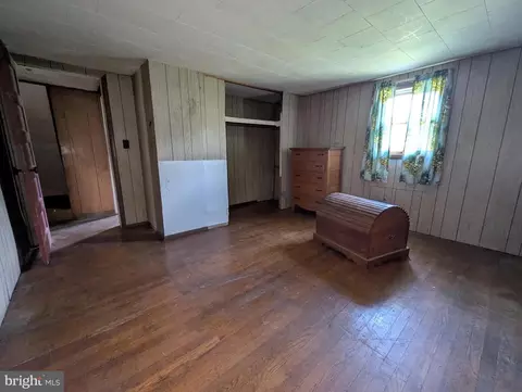 Bedroom - 24001 Perry Hill Rd SW, Barton, MD 21521 photo 1 of 3