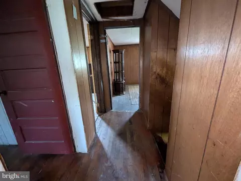 Entry Way - 24001 Perry Hill Rd SW, Barton, MD 21521 photo 3 of 3