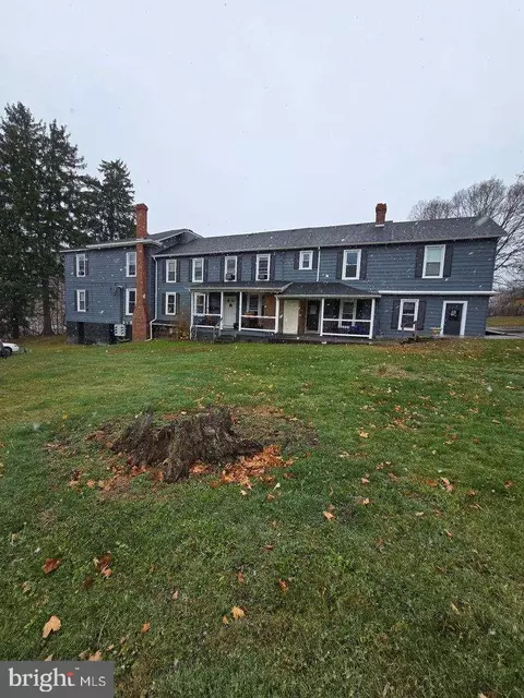 136 Waverly St, Westernport, MD 21562