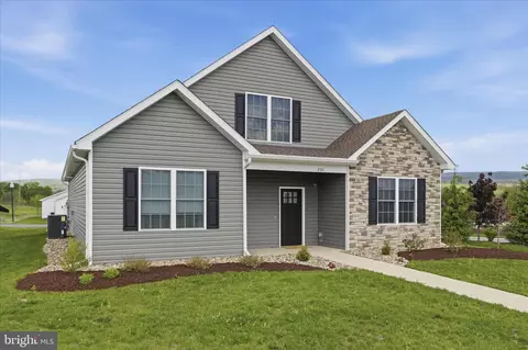 201 Moonlight Dr, Frostburg, MD 21532