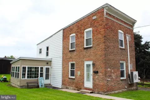 426 Chestnut St, Cumberland, MD 21502