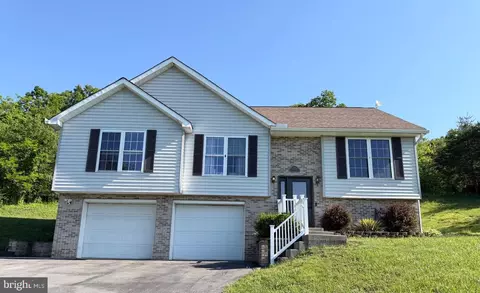 12601 Comfort Dr, Corriganville, MD 21524