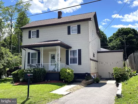 4 Centennial St, Frostburg, MD 21532