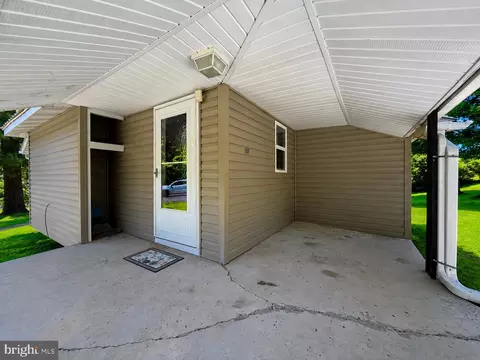 Exterior - 23916 Kyle Hill Rd SW, Barton, MD 21521 photo 3 of 8