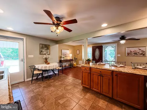 Entry Way - 23916 Kyle Hill Rd SW, Barton, MD 21521 photo 3 of 8