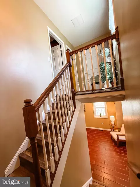 Entry Way - 23916 Kyle Hill Rd SW, Barton, MD 21521 photo 5 of 8
