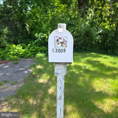 13008 Mallard St, Cumberland, MD 21502