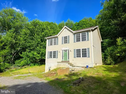 17420 Porter Rd, Eckhart Mines, MD 21528