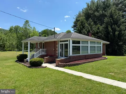 19210 S Railroad St, Barton, MD 21521