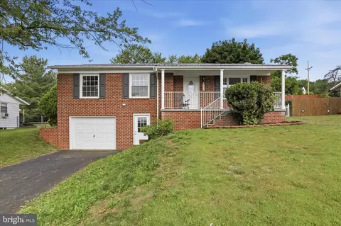15411 Shamrock Rd SW, Cresaptown, MD 21502