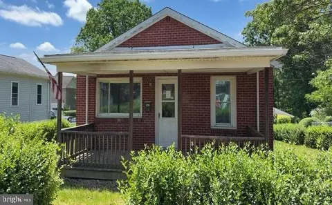 420 Park St, Frostburg, MD 21532