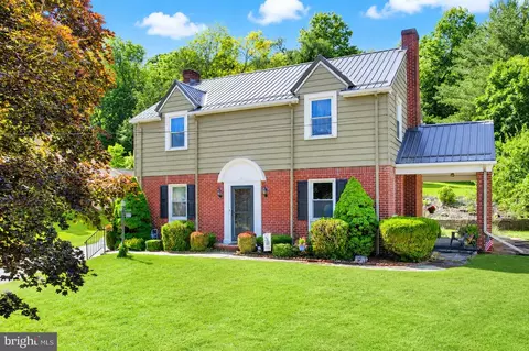 1816 Bedford St, Cumberland, MD 21502