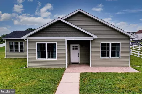 93 Candlewick Ct, Frostburg, MD 21532