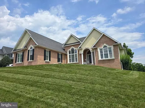 10501 Pearl View Pl, La Vale, MD 21502