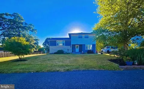 14800 Vermont Ave, Cresaptown, MD 21502