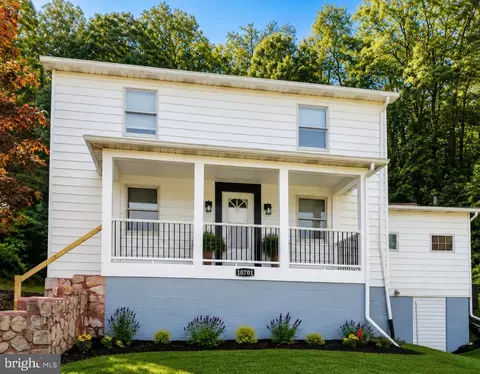 10701 Hoffman Hollow Rd SW, Frostburg, MD 21532