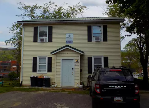 187 Bowery St #A/B, Frostburg, MD 21532