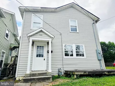 140 Bowery St, Frostburg, MD 21532