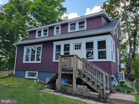 130 W Mechanic St, Frostburg, MD 21532