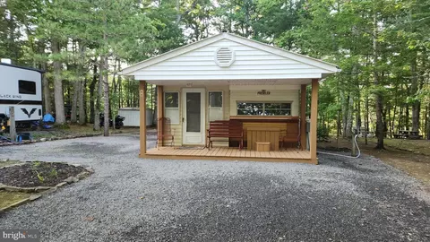 Irving Asbury Ln, Little Orleans, MD 21766