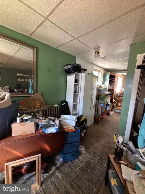 Entry Way - 202 Elder St, Cumberland, MD 21502 photo 7 of 16