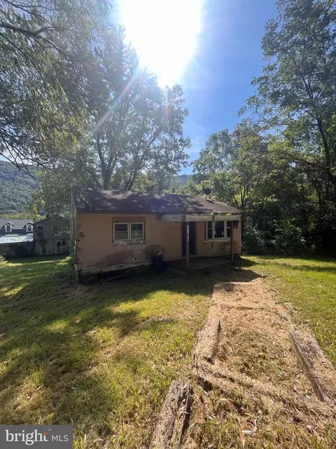 11904 Colorado Ave NW, Corriganville, MD 21524