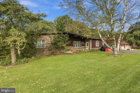 65 Victoria Ln, Frostburg, MD 21532