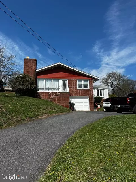 334 Allegany St, Frostburg, MD 21532