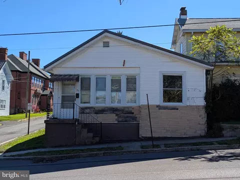 134 Bowery St, Frostburg, MD 21532