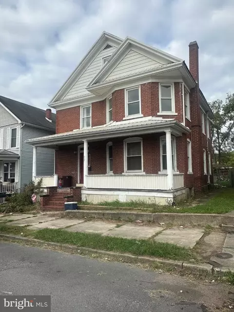 407 Race St, Cumberland, MD 21502