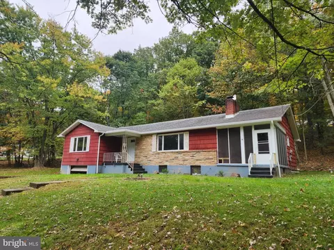 48 Johns Ln, La Vale, MD 21502
