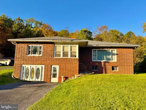 20613 Bethal Dr SW, Lonaconing, MD 21539
