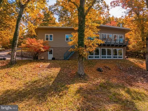19 Sunset Dr, La Vale, MD 21502
