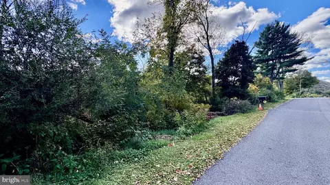 White Oak Drive E, Rawlings, MD 21557 photo 4