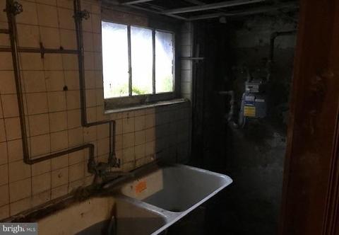 1613 E 33rd St, Baltimore, MD 21218 photo 30
