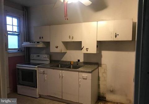1613 E 33rd St, Baltimore, MD 21218 photo 24