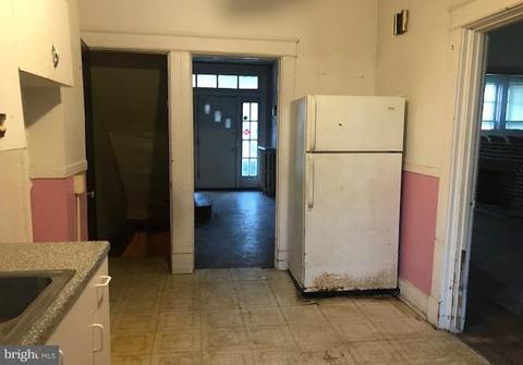 1613 E 33rd St, Baltimore, MD 21218 photo 25