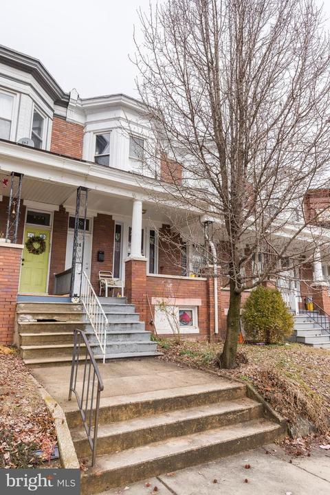 626 E 35th St, Baltimore, MD 21218 photo 1
