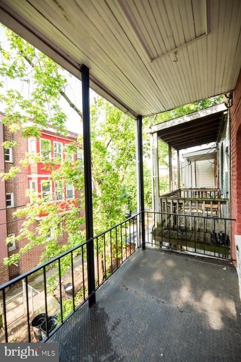 307 E 33rd St, Baltimore, MD 21218 photo 19