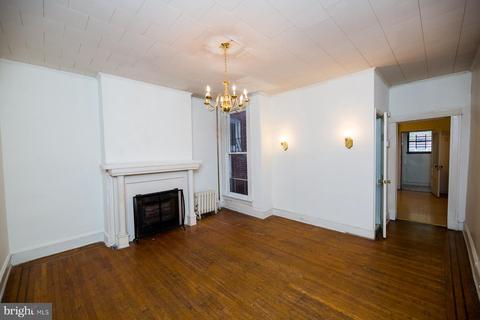 307 E 33rd St, Baltimore, MD 21218 photo 5