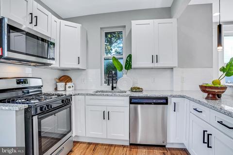 2302 E Cold Spring Ln, Baltimore, MD 21214 photo 12