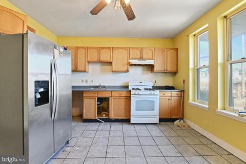 3500 E Pratt St, Baltimore, MD 21224 photo 1