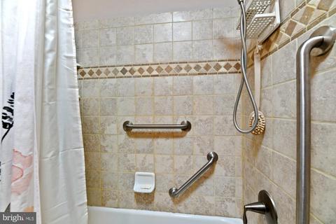 2201 Chilham Rd, Baltimore, MD 21209 photo 19