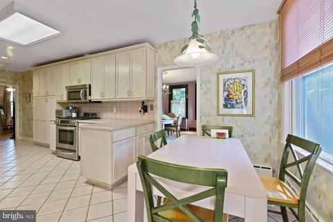 2201 Chilham Rd, Baltimore, MD 21209 photo 15