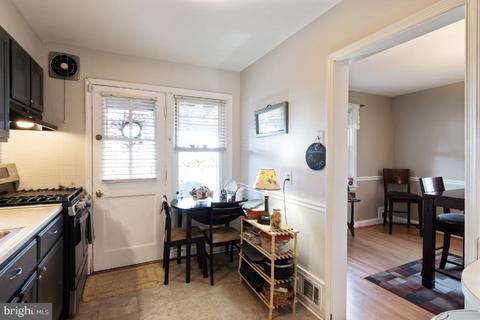 2317 Hemlock Ave, Baltimore, MD 21214 photo 14