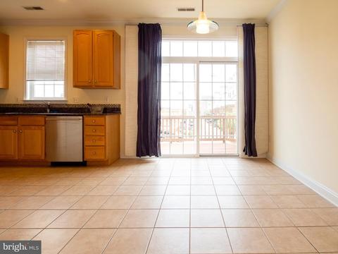 803 Mchenry St, Baltimore, MD 21230 photo 10