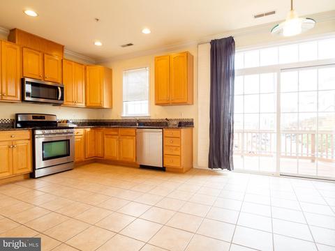 803 Mchenry St, Baltimore, MD 21230 photo 11